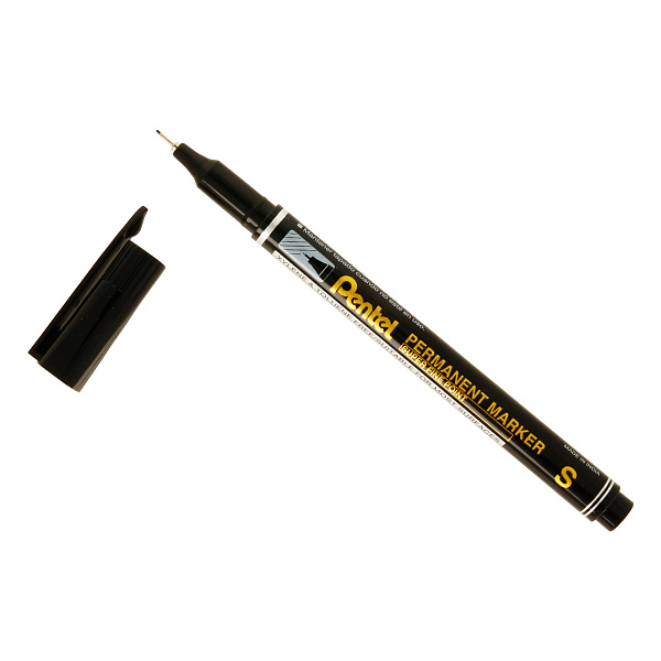Перманентный маркер "Pentel" Super Fine Point .  черный