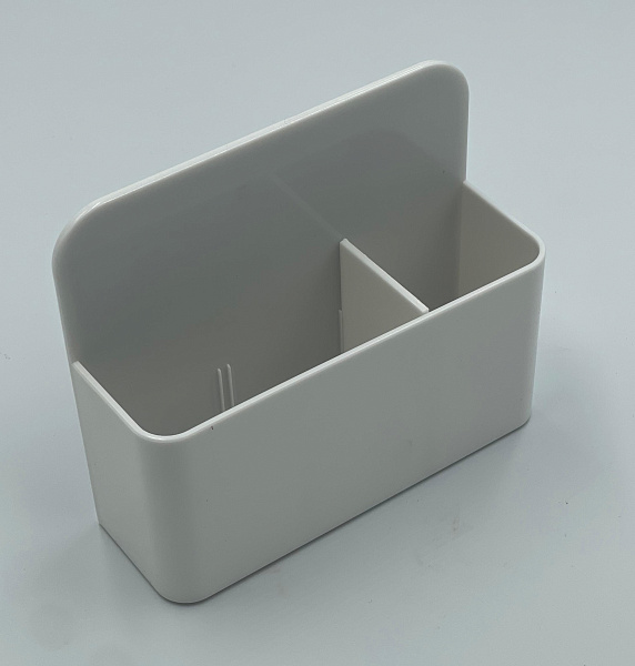 Магнитная универсальная подставка для маркеров и губок "Двойная"белого цвета 4х12х10см