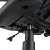 Кресло оператора Helmi HL-M30 "Престиж", кожзам черный