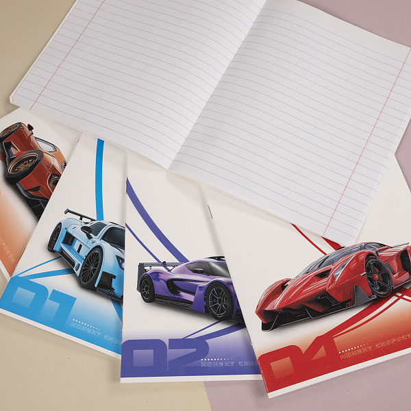 Тетрадь 18 листов в линию "Момент скорости" А5ф 60-65г/кв.м на скобе Обл. мел.картон тиснение 5 диз.в блоке скругл.углы