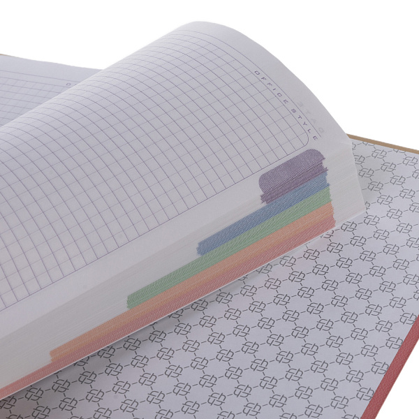 Бизнес-блокнот А5 80 л. кл. тв.переплет "Весенняя романтика" 167х216мм 5-цв. блок запечат. форзац мат.ламин.