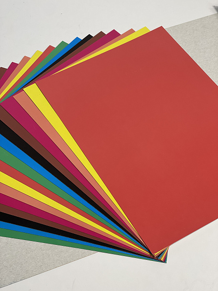 Картон цветной А4, 16 листов, 8 цветов, "Корги", мелованный, односторонний, 240г/м2, в папке