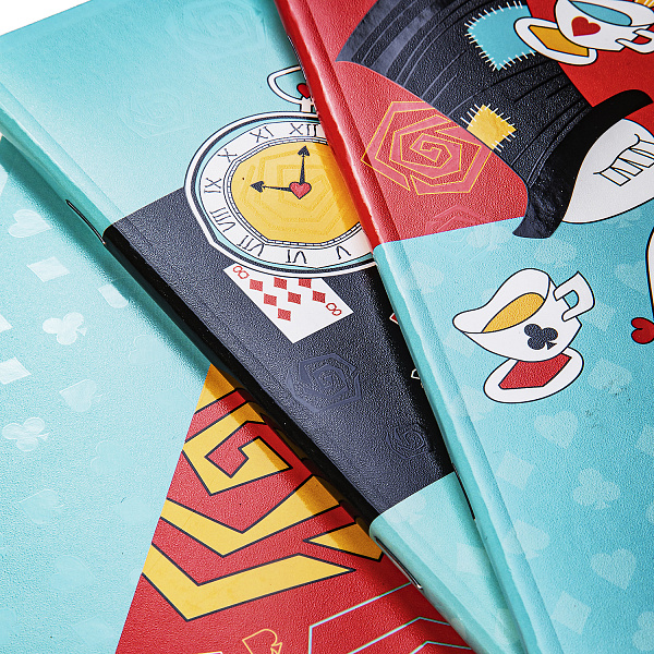 Тетрадь 48 л. кл. "Ах, Алиса" 65г/кв.м выб лак 5 диз.в блоке скругл.углы 