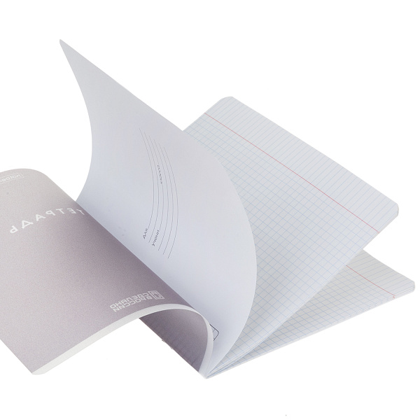 Тетрадь 18 листов в клетку Пластиковая обложка с печатью "Цветной набор" А5ф 60-65г/кв.м на скобе запечатанный тит.лист 5 диз.в блоке