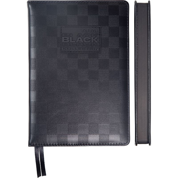 Ежедневник 2026 "deVENTE. TOTAL BLACK" B6 (120 ммx170 мм) 336 стр, черный паттерн в клетку, кремовая бумага 70 г/м² с черным срезом, печать в 2 краски, твердая обложка из искусственной кожи с поролоном, отстрочка, аппликация rubber patсh, черный форз