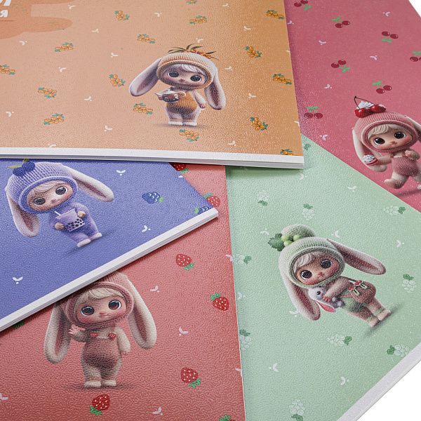 Альбом для рисования 16 листов "Ягодки" А4ф на скобе  обл. мел. картон тиснение 5 диз.в блоке